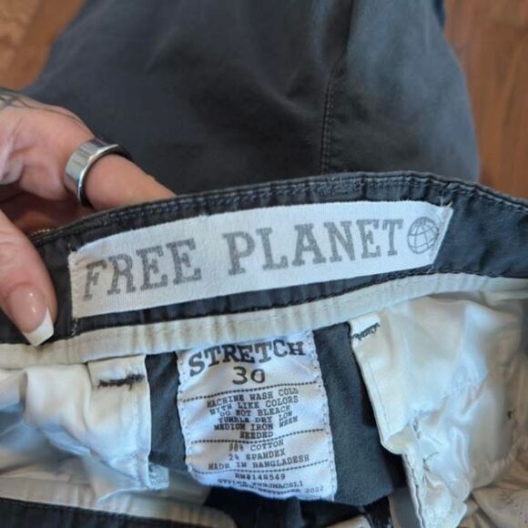 Free Planet Men's Charcoal Shorts - Picture 2 of 2
